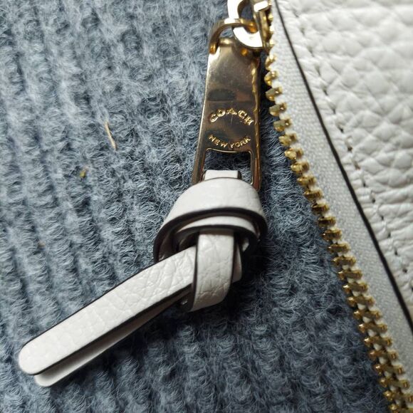 Coach Tote bag Ellie File bag shoulder bag Leather medium White Chalk CU960 - Picture 10 of 14